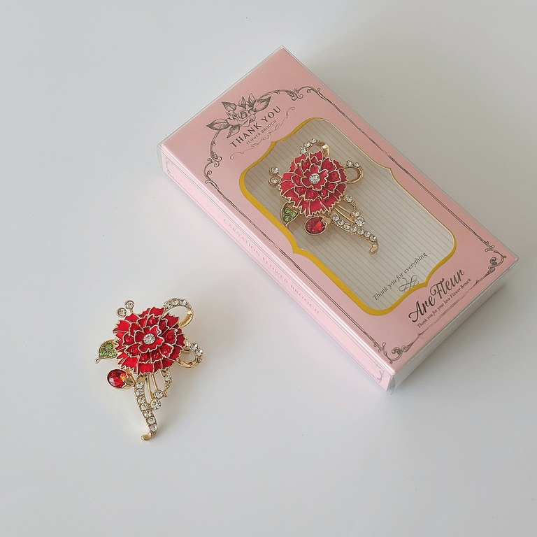 5000 카네이션브로치